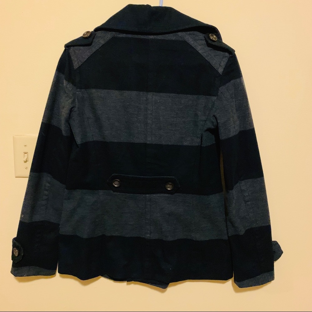 Stripped Coat - Picture 2 of 4